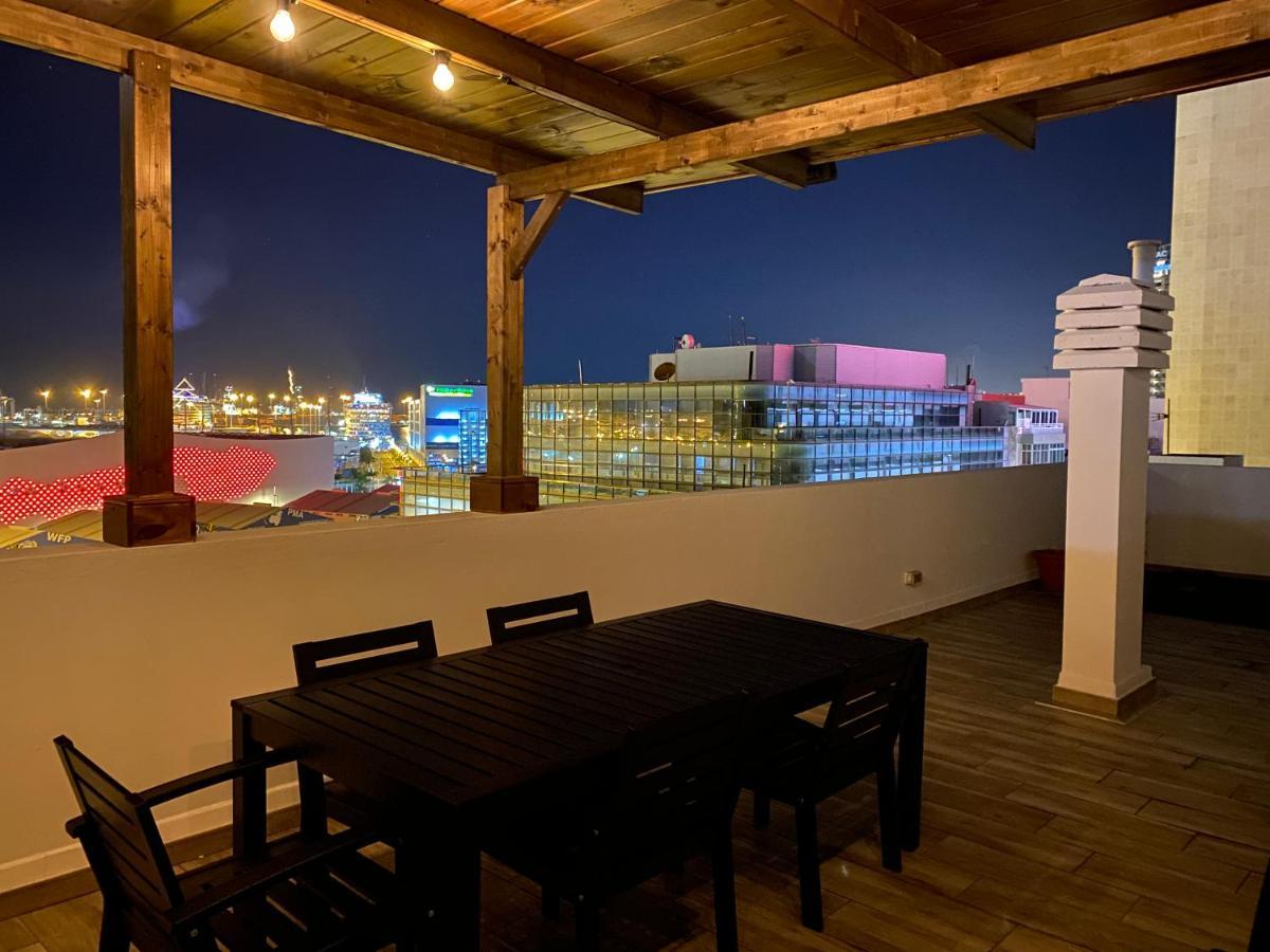Holiday Home & Rooftop Lounge 大加那利岛拉斯帕尔马斯 外观 照片
